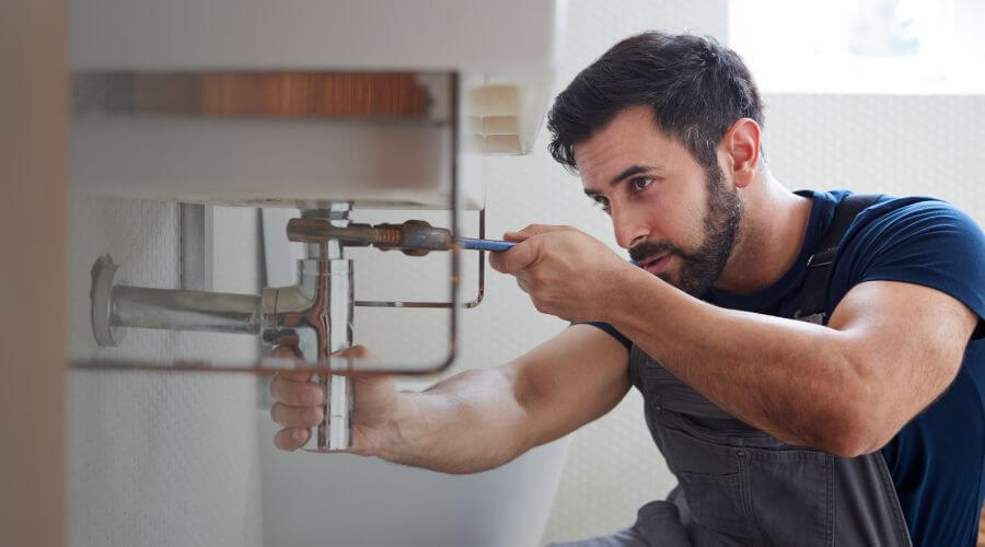 Local water heater installation in Williamsburg, IN